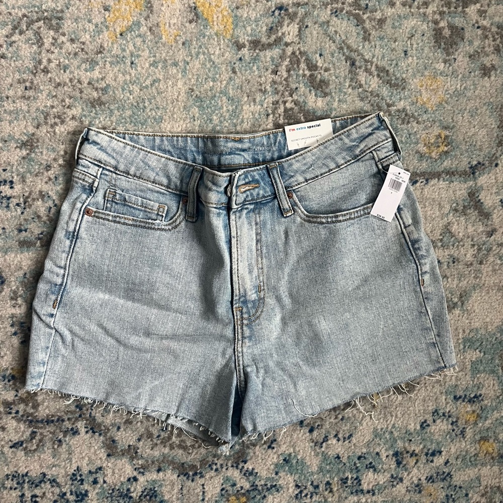 Old Navy OG Straight high rise shorts, 3” inseam, 6